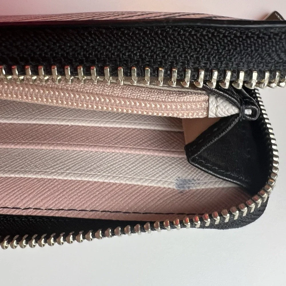 Coach Bleecker  Coated Canvas Slim Zip Around Wallet Zebra Black Off-White